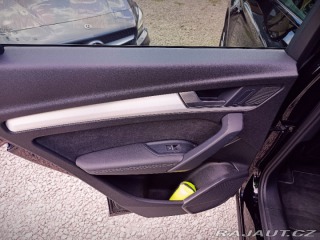 Audi Q5 2,0TDI Quattro S-Line ČR 2024