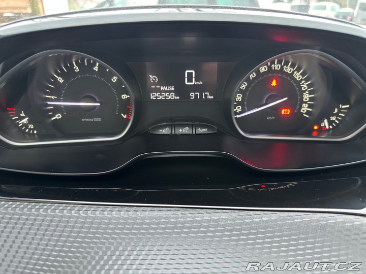 Peugeot 2008 1,2 Turbo 2016