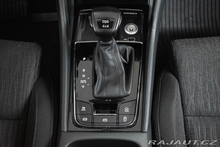 Škoda Karoq 2.0TDI STYLE*4x4*TAŽNÉ*WE 2017