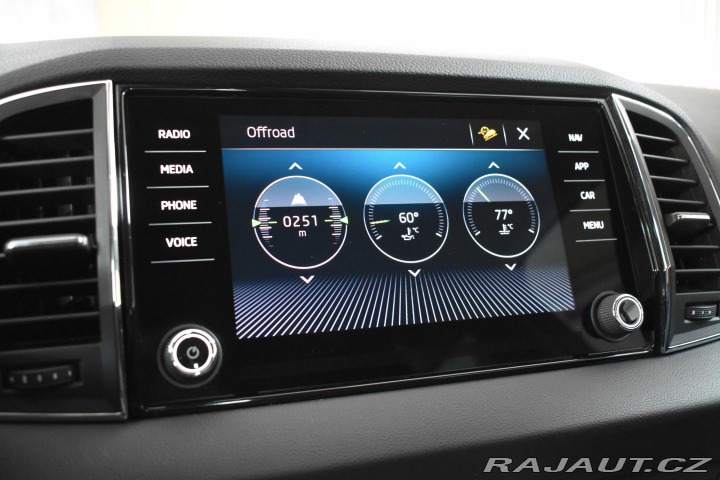 Škoda Karoq 2.0TDI STYLE*4x4*TAŽNÉ*WE 2017