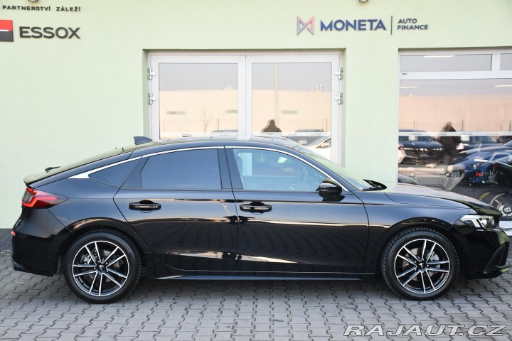Honda Civic 2.0e-HEV 2024