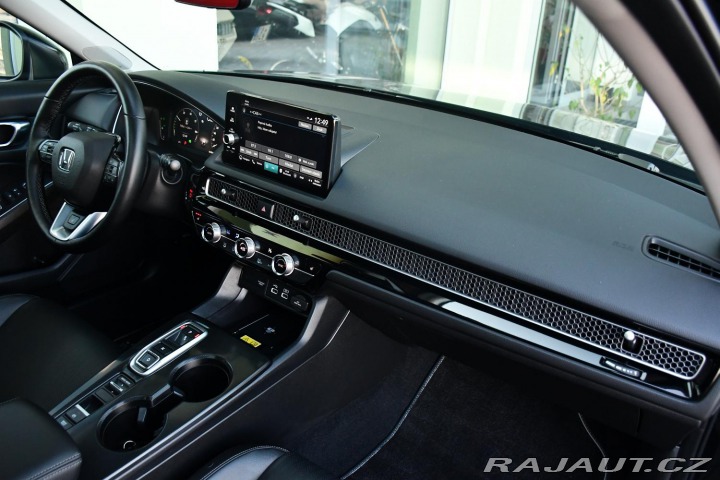 Honda Civic 2.0e-HEV REZERVACE 2024