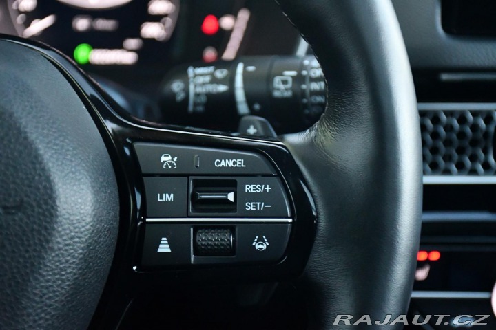 Honda Civic 2.0e-HEV 2024