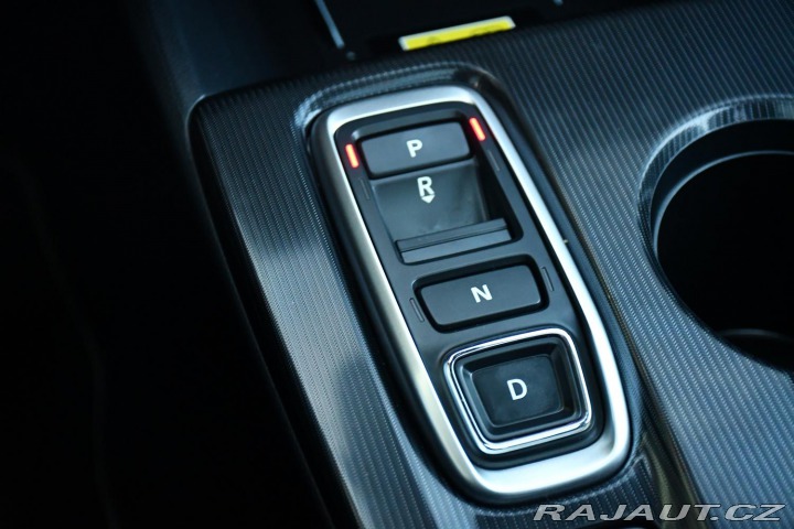 Honda Civic 2.0e-HEV REZERVACE 2024