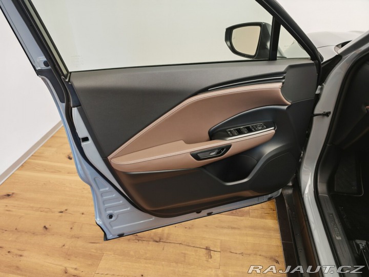 Lexus Ostatní modely LBX ELEGANT TECH 2025