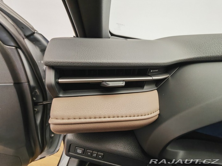 Lexus Ostatní modely LBX ELEGANT TECH 2025