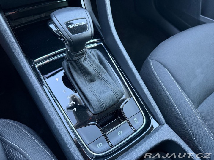 Škoda Karoq Fresh  1,5TSI 110kW DSG 2024