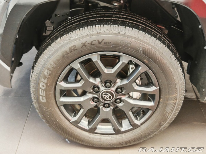 Toyota Tundra Platinum i-FORCE MAX, 4x4 1800