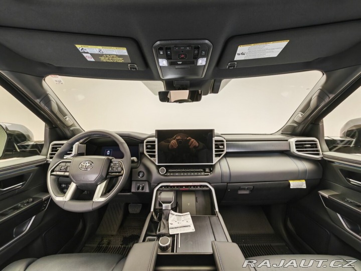 Toyota Tundra Platinum i-FORCE MAX, 4x4 2025