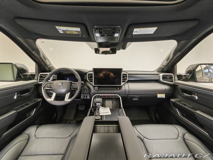 Toyota Tundra Platinum i-FORCE MAX, 4x4 1800