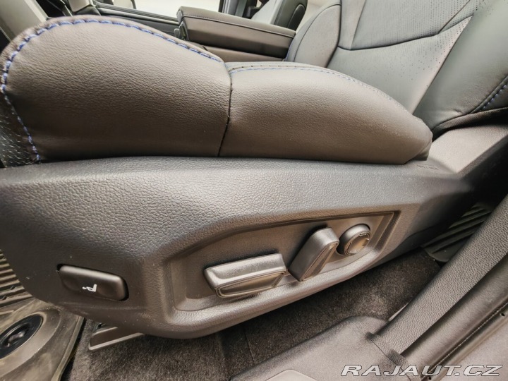 Toyota Tundra Platinum i-FORCE MAX, 4x4 1800