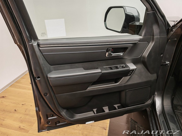 Toyota Tundra Platinum i-FORCE MAX, 4x4 1800