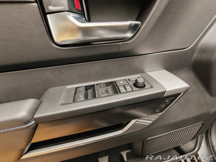 Toyota Tundra Platinum i-FORCE MAX, 4x4 1800