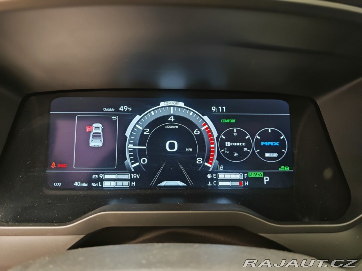 Toyota Tundra Platinum i-FORCE MAX, 4x4 1800