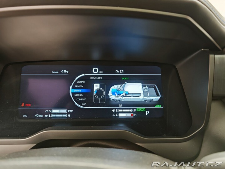 Toyota Tundra Platinum i-FORCE MAX, 4x4 2025