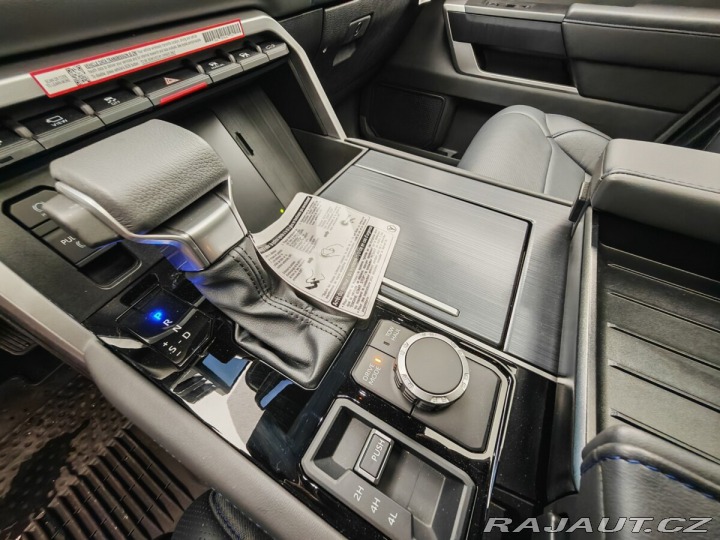 Toyota Tundra Platinum i-FORCE MAX, 4x4 1800