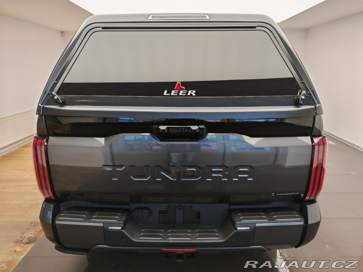 Toyota Tundra Platinum i-FORCE MAX, 4x4 1800