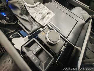 Toyota Tundra Platinum i-FORCE MAX, 4x4 2025