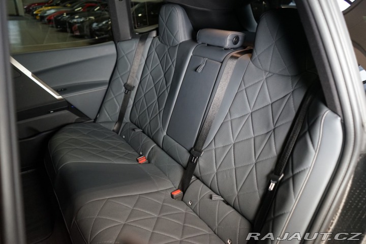 BMW iX 50*xDrive*SKY-L*TAŽNÉ*SOF 2023