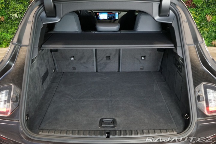 BMW iX 50*xDrive*SKY-L*TAŽNÉ*SOF 2023