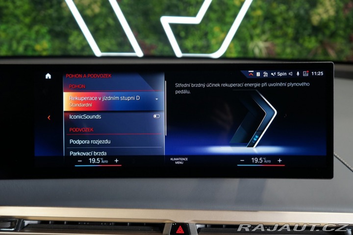 BMW iX 50*xDrive*SKY-L*TAŽNÉ*SOF 2023