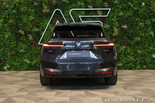 BMW iX 50*xDrive*SKY-L*TAŽNÉ*SOF 2023