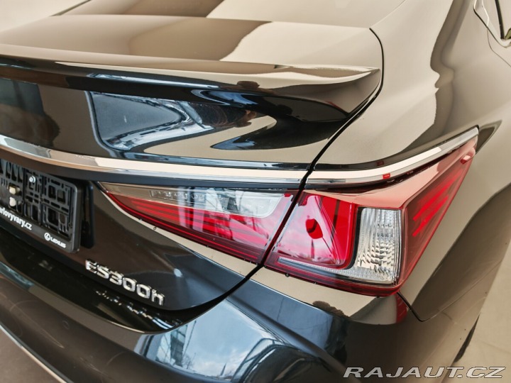 Lexus Ostatní modely ES 300h 300h Business Edition 2025