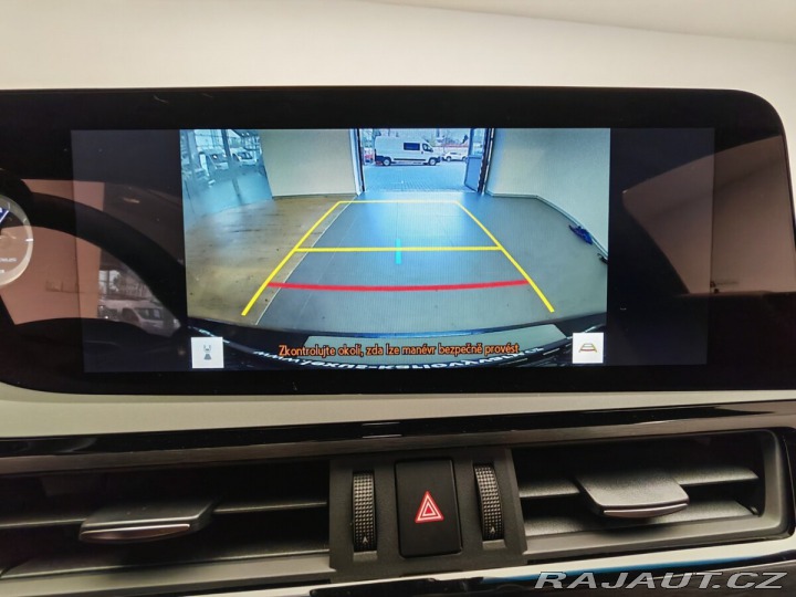 Lexus Ostatní modely ES 300h 300h Business Edition 2025