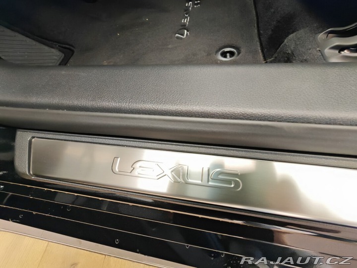 Lexus Ostatní modely ES 300h 300h Business Edition 2024