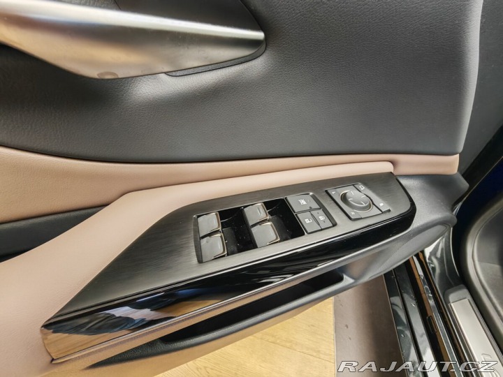 Lexus Ostatní modely ES 300h 300h Business Edition 2024