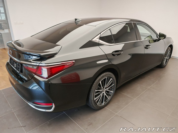 Lexus Ostatní modely ES 300h 300h Business Edition 2024