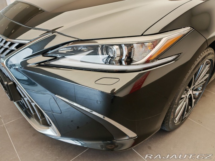 Lexus Ostatní modely ES 300h 300h Business Edition 2024