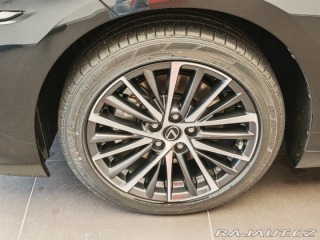 Lexus Ostatní modely ES 300h 300h Business Edition 2024