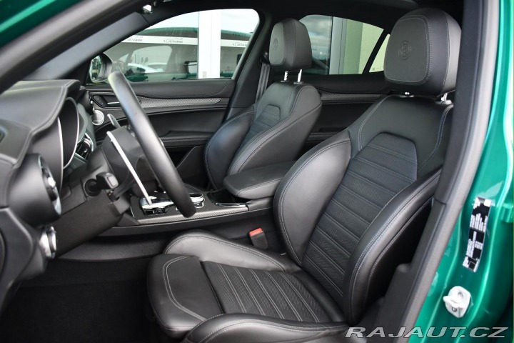 Alfa Romeo Stelvio 2,9 V6 Bi-T REZERVACE 2024