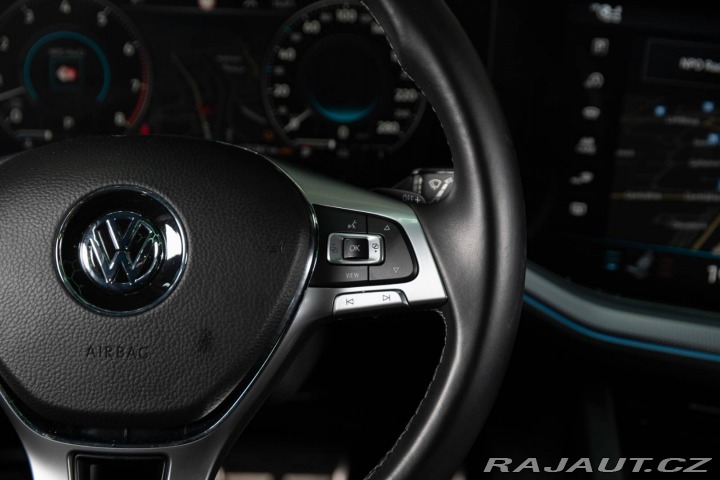 Volkswagen Touareg 3.0 V6 TSI R-Line 4Motio 2019