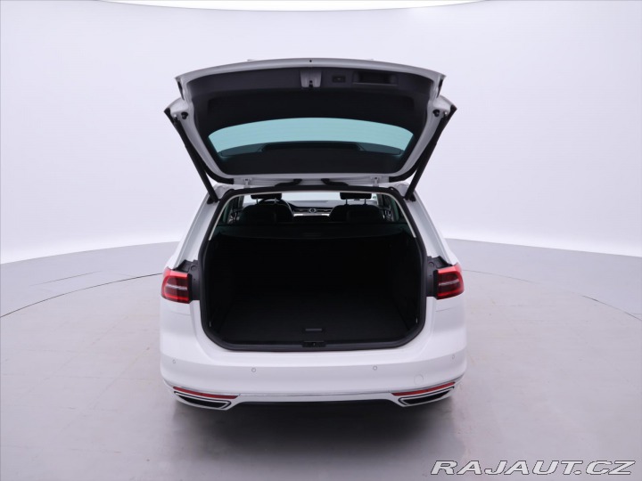 Volkswagen Passat 2,0 TDI R-line Highline 2017
