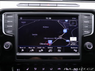 Volkswagen Passat 2,0 TDI R-line Highline 2017