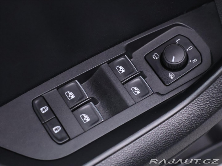 Škoda Karoq 2,0 TDI 110kW 4x4 DSG CZ 2019