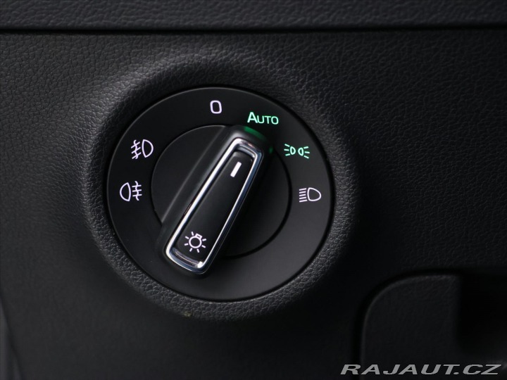 Škoda Karoq 2,0 TDI 110kW 4x4 DSG CZ 2019