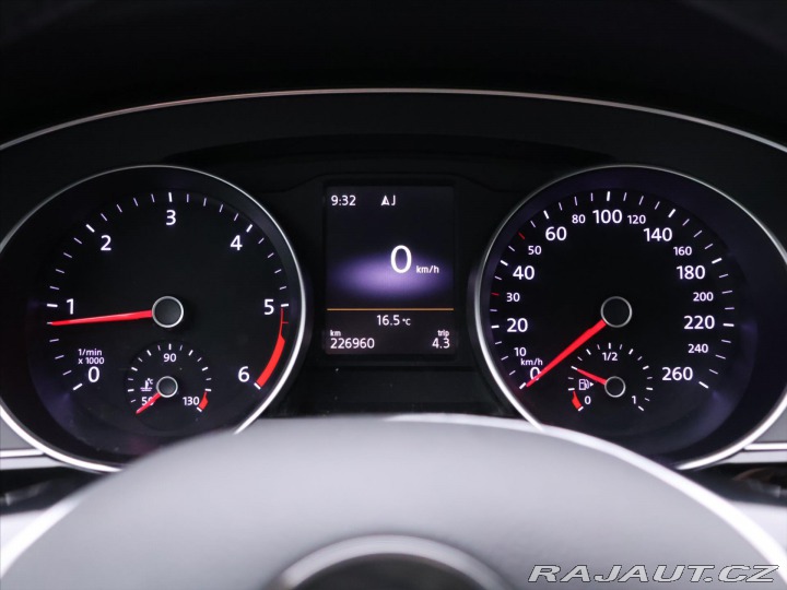 Volkswagen Passat 2,0 TDI 110kW Highline LE 2015