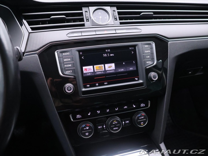 Volkswagen Passat 2,0 TDI 110kW Highline LE 2015