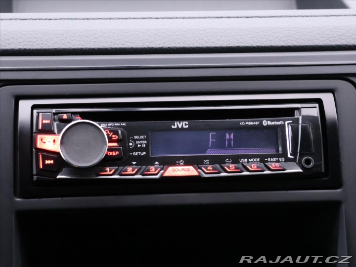 Volkswagen Transporter 2,0 TDI 75kW Klima 9-Míst 2015