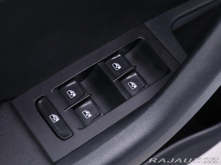 Škoda Octavia 1,6 TDI Clever Navi LED 2018