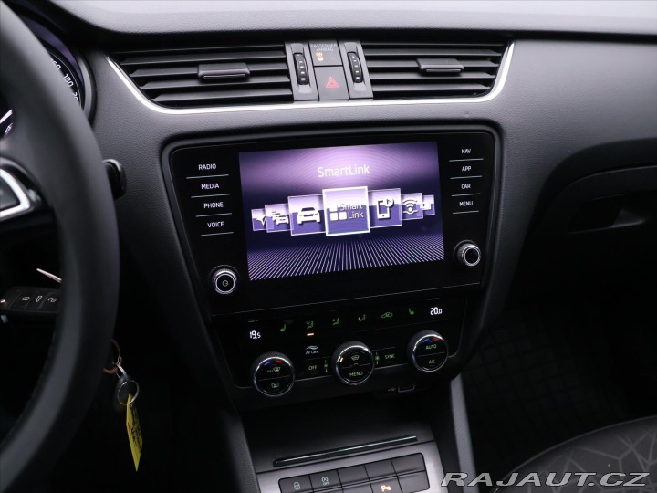Škoda Octavia 1,6 TDI Clever Navi LED 2018