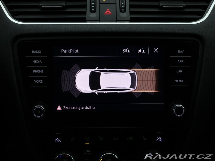 Škoda Octavia 1,6 TDI Clever Navi LED 2018