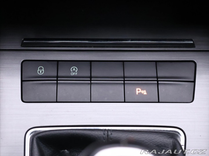 Škoda Octavia 1,6 TDI Clever Navi LED 2018