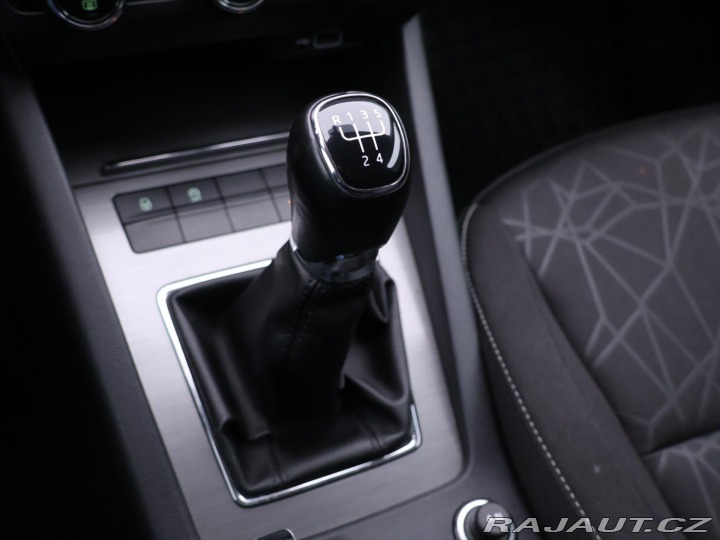 Škoda Octavia 1,6 TDI Clever Navi LED 2018