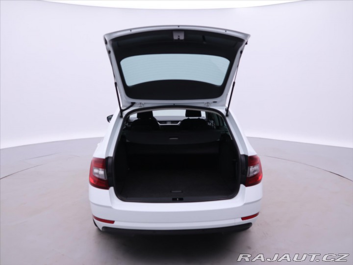 Škoda Octavia 1,6 TDI Clever Navi LED 2018