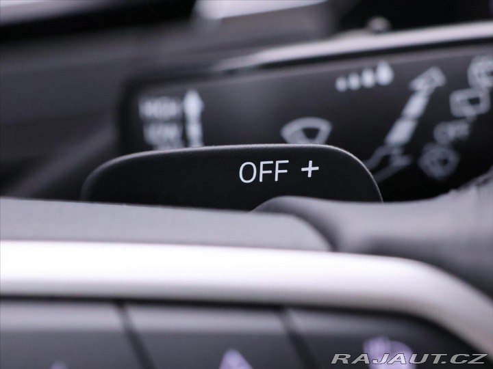 Volkswagen Passat 2,0 TDI 140kW DSG Eleganc 2020