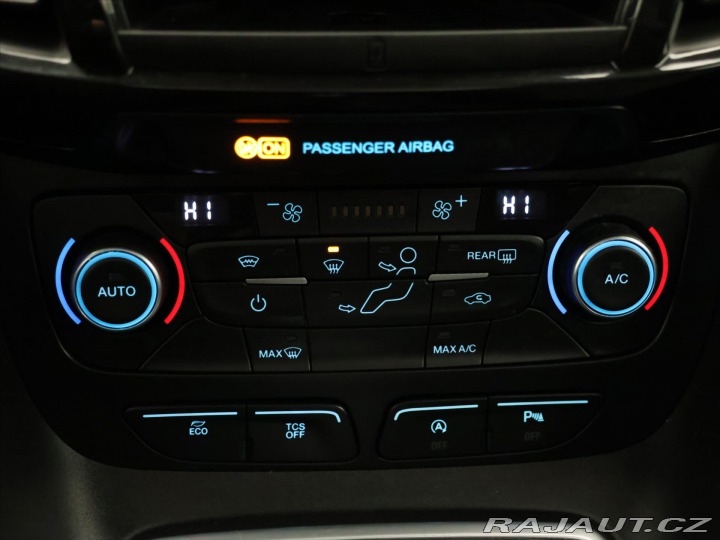 Ford Tourneo Connect 1,5 88kW CZ EcoBlue Titan 2019